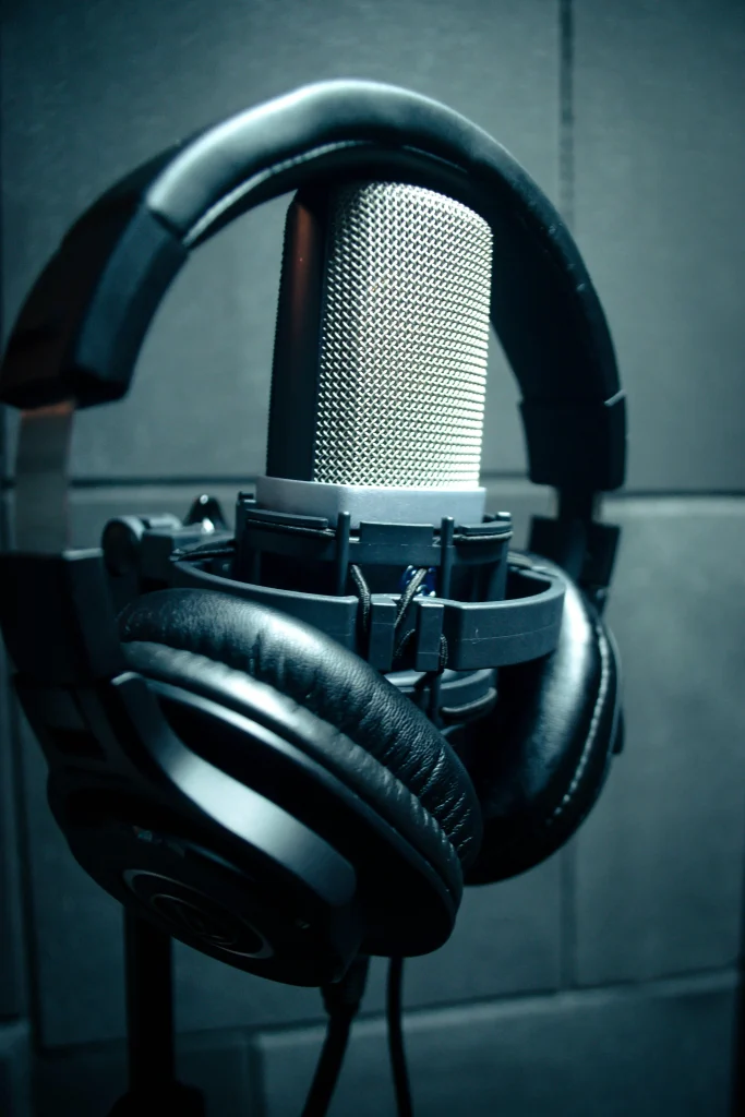 Best Over Ear Noise Cancelling Headphones