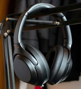 Best Bass Headphones Under $100