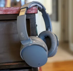 How to Connect Skullcandy Headphones